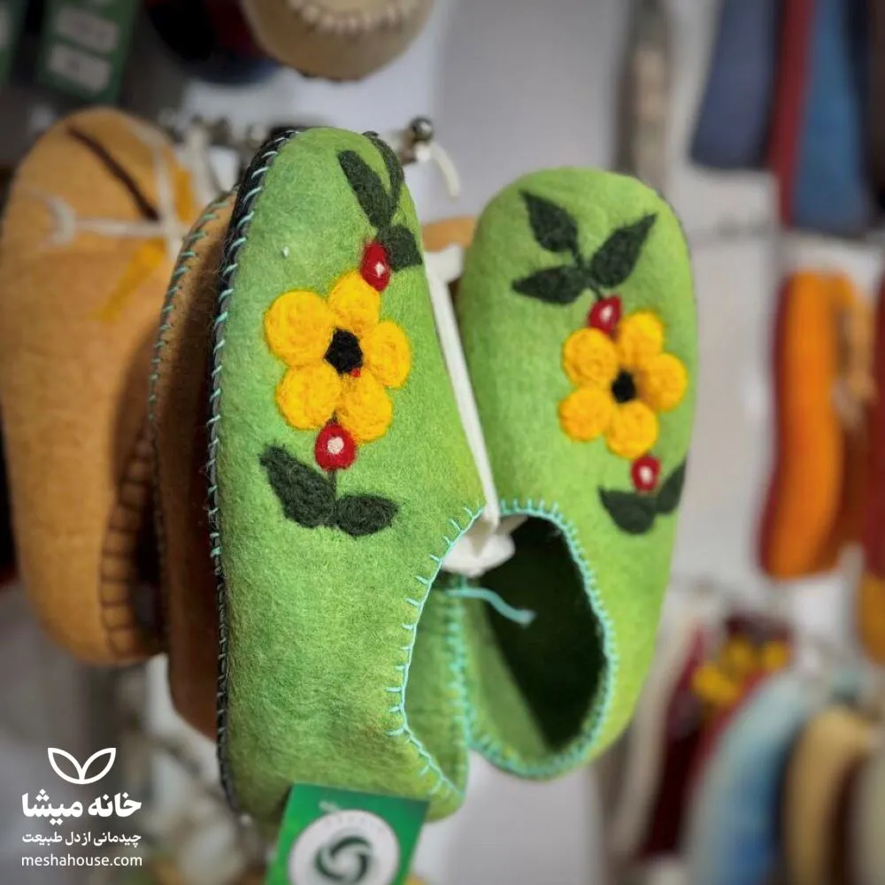 سی و هفتمین نمایشگاه ملی صنایع دستی تهران آبان۱۴۰۳ 18 IMG 5160 1 23 11zon