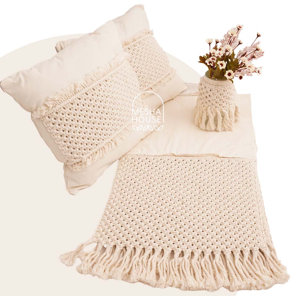 ایجاد فضای نشیمن در تراس با استفاده از مبلمان حصیری 8 set moshabak 2